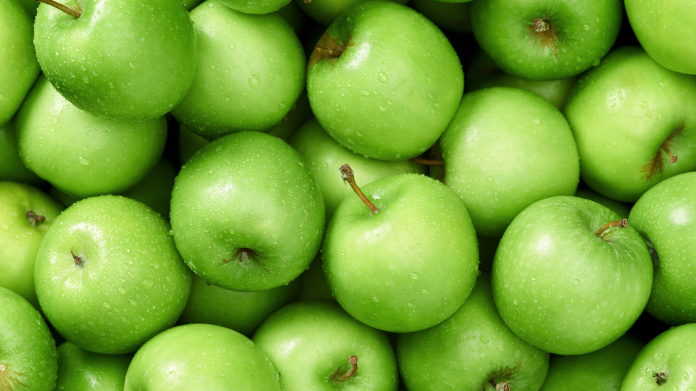 Detox monodiet of green apples